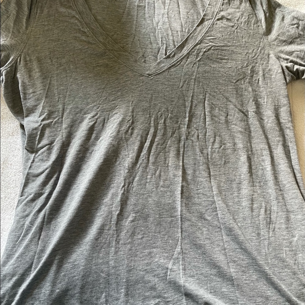 Lululemon gray shirt size 10